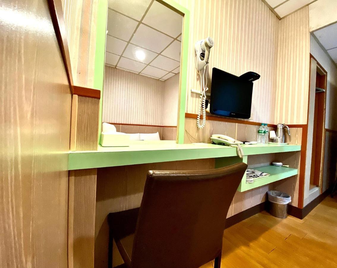Ying Lun Hotel Taitung Екстер'єр фото